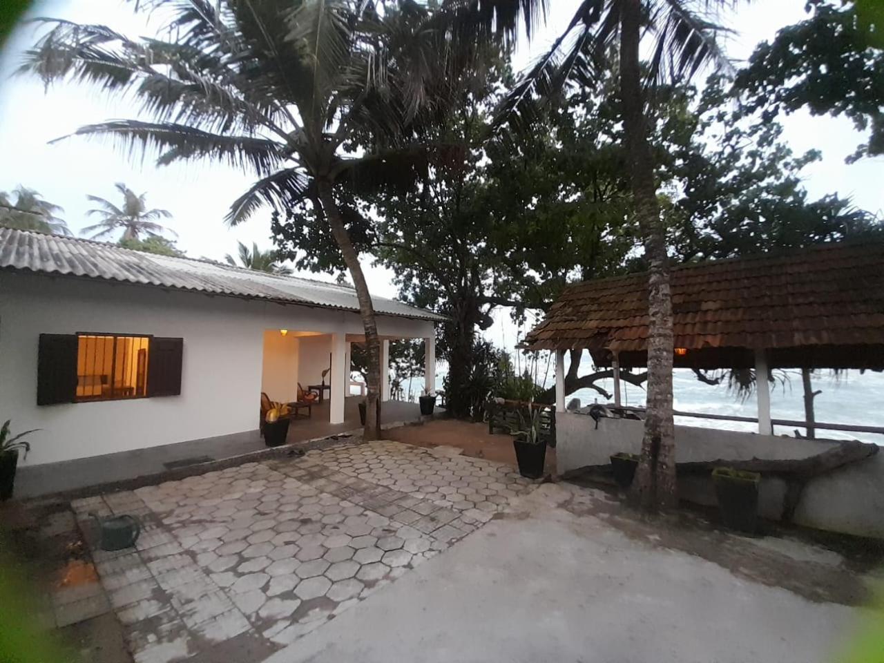 Sooriya Villa Talpe Exteriér fotografie