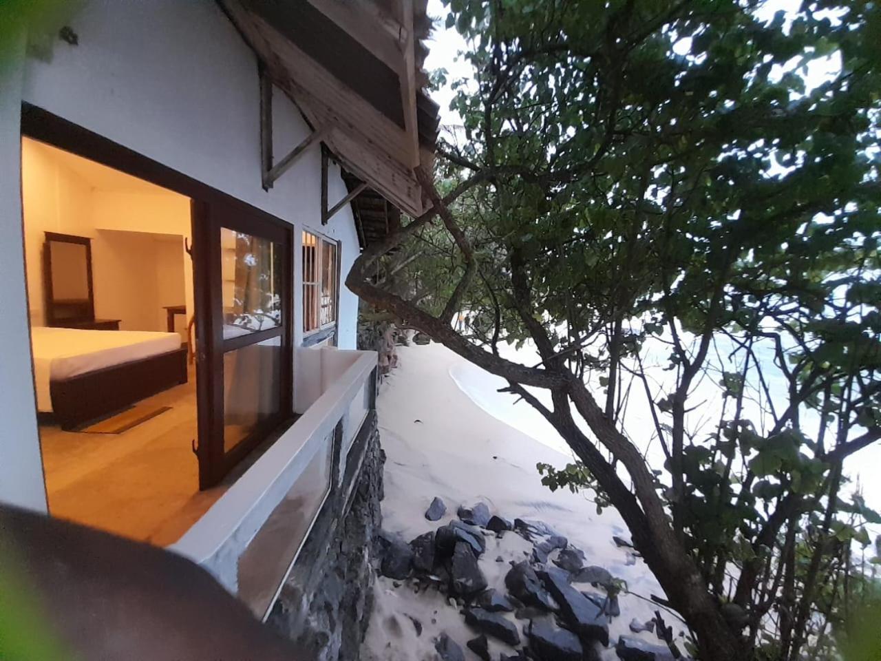 Sooriya Villa Talpe Exteriér fotografie